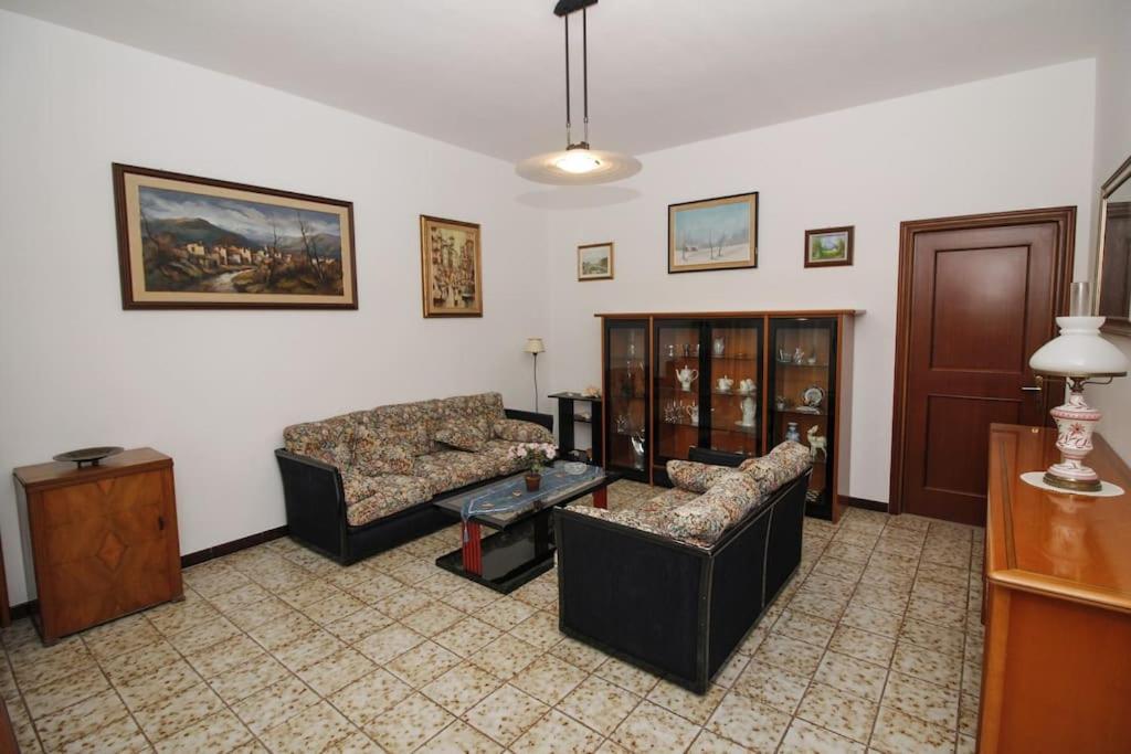 La Casa Di Carlo Apartman SantʼAntìoco Kültér fotó