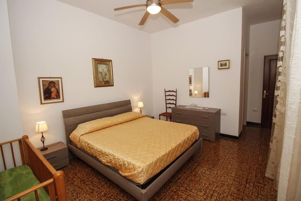 La Casa Di Carlo Apartman SantʼAntìoco Kültér fotó